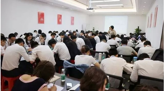 hjc888黄金城--手机版app官网