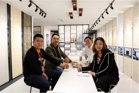 hjc888黄金城--手机版app官网