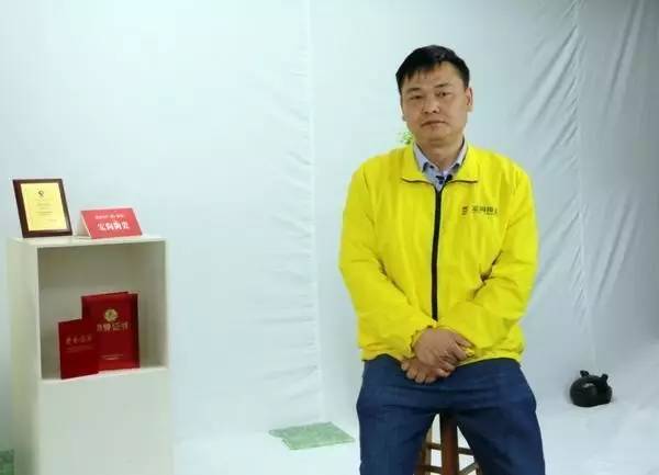 hjc888黄金城--手机版app官网