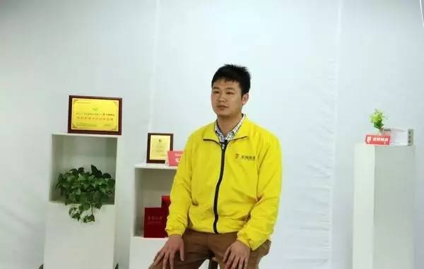 hjc888黄金城--手机版app官网