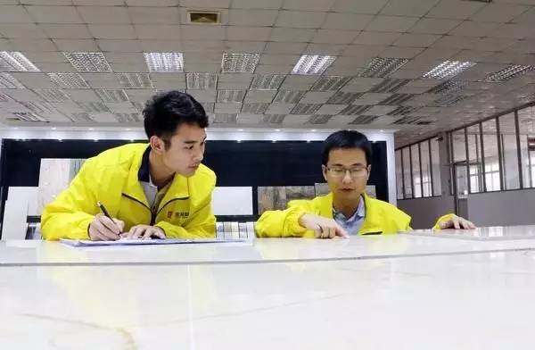 hjc888黄金城--手机版app官网