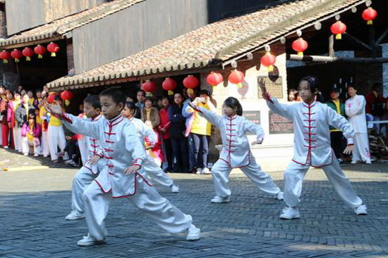 hjc888黄金城--手机版app官网