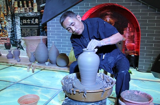 hjc888黄金城--手机版app官网