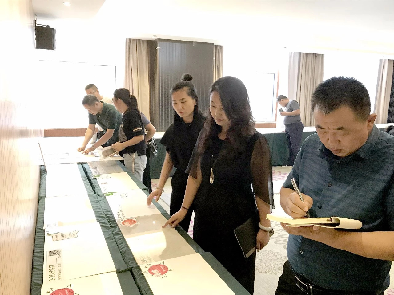 hjc888黄金城--手机版app官网