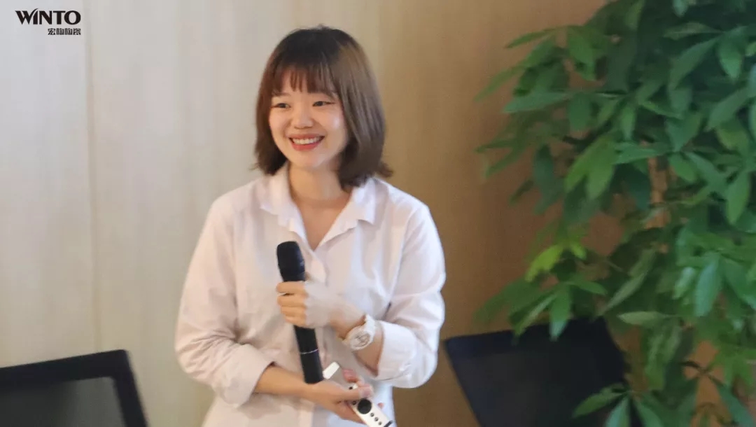 hjc888黄金城地砖女主管