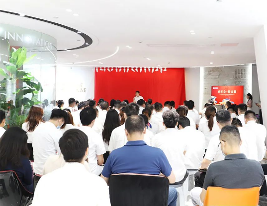 hjc888黄金城塔峰夕照座谈会现场图