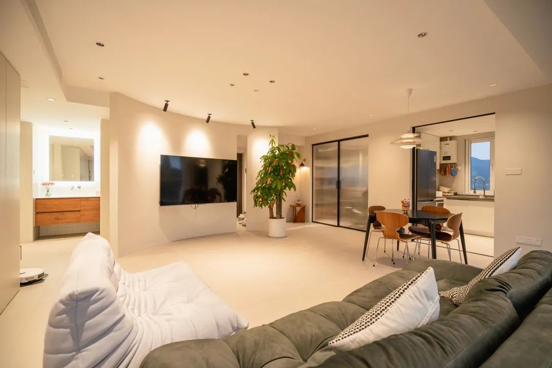 hjc888黄金城地砖泛起大地灰质感砖的侘寂美感图