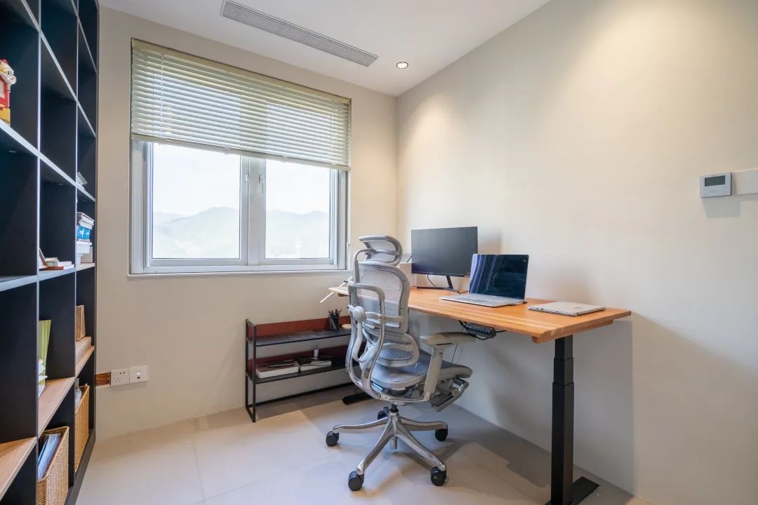 hjc888黄金城陶瓷打造小我私家家庭书房图